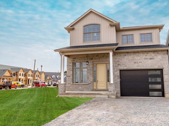 Custom Home Niagara-on-the-Lake Parkside Homes