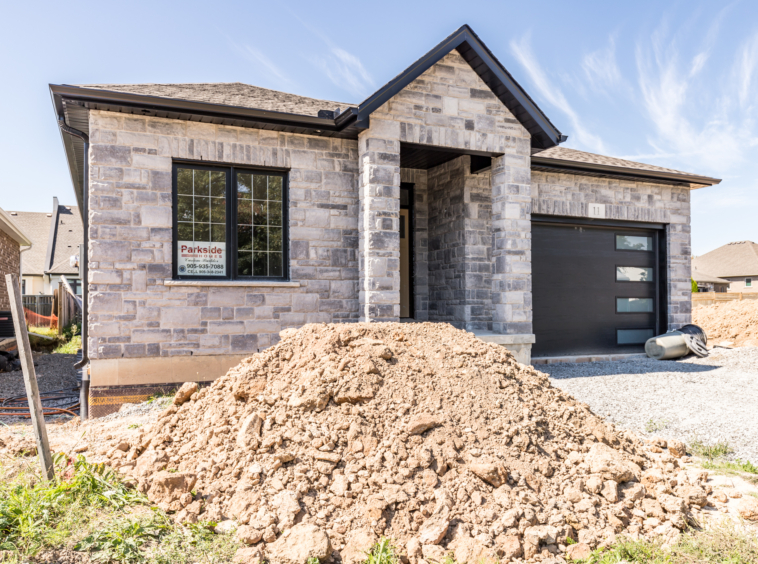 St. Catharines Custom Home - Parkside Homes