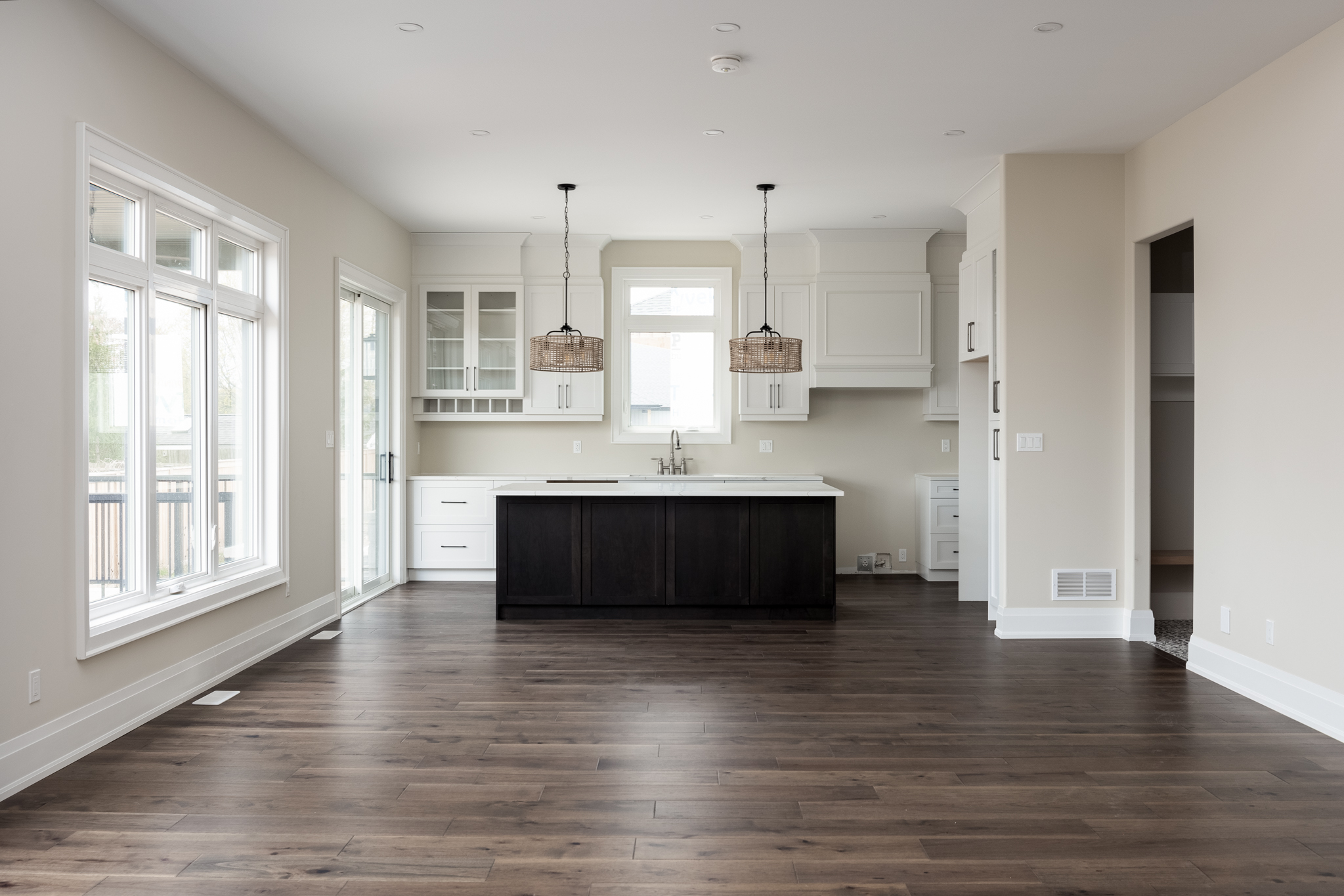 Saffron Estates Fonthill - Custom Home for Sale